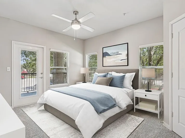 Bedroom with carpet
