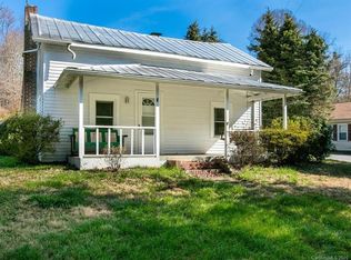 8 Concord Rd, Asheville, NC 28803