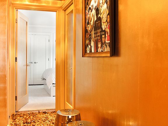 Foyer, with view of MasterBR