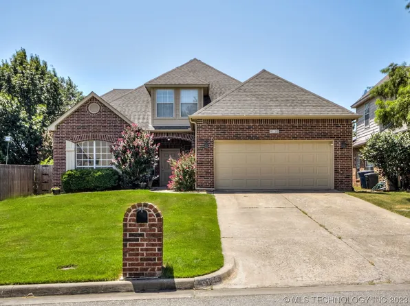 9138 E 77th St S, Tulsa, OK 74133