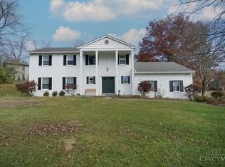 8910 Roan Ln, Cincinnati, OH 45242