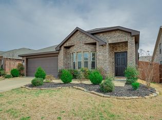 2118 Long Forest Rd, Heartland, TX 75126