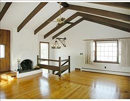2nd image of 40 Robin Rd
