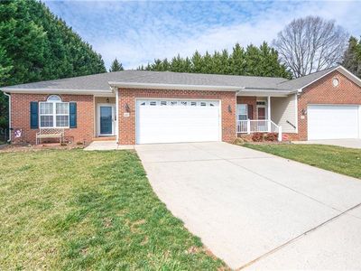 401 Peace Rollins Ct, Kernersville, NC, 27284