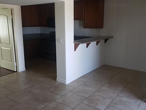 3rd image of 14116 Burbank Blvd Unit 303