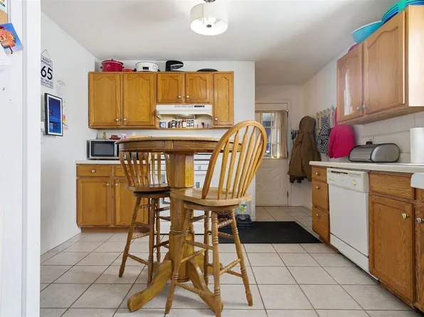 1101 Bunn St, Bloomington, IL 61701