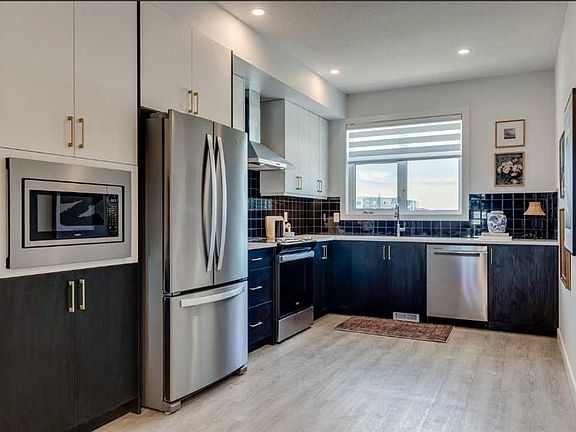 4th image of 8235 S 8th Ave SW #414