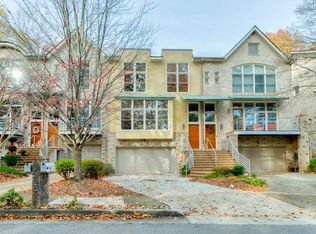 1318 Fernwood Cir, Atlanta, GA 30319