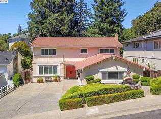 30 Foss Dr, Redwood City, CA 94062