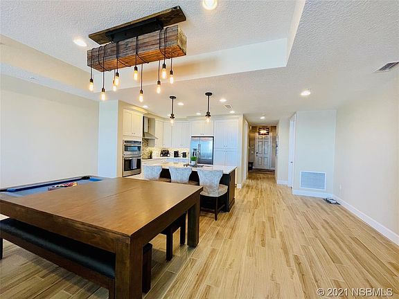 5th image of 807 S Atlantic Ave #602