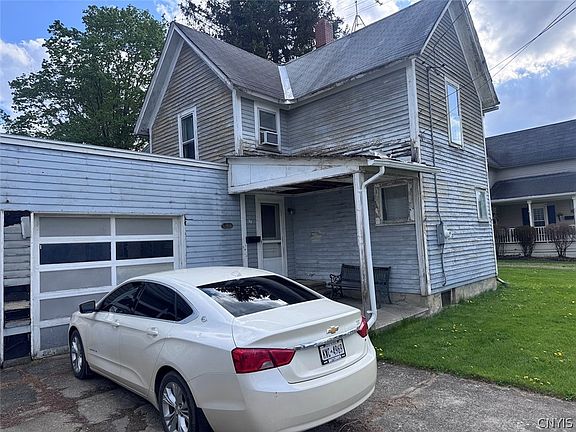 3rd image of 12 Norton St