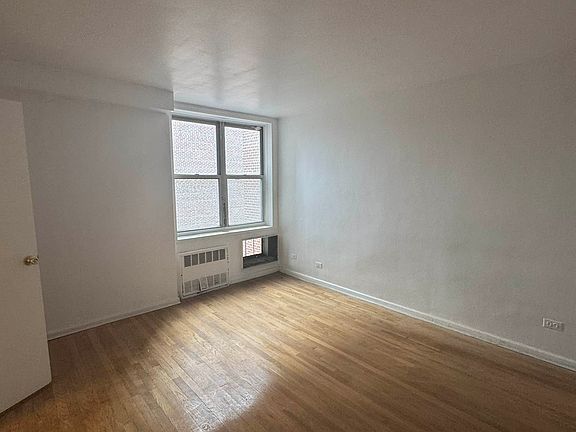 5th image of 51 Buchanan Pl APT 2D