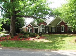 5409 Copper Creek Rd, Flowery Branch, GA 30542