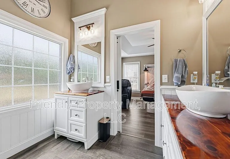 2714 Colton Dr — Photo 14
