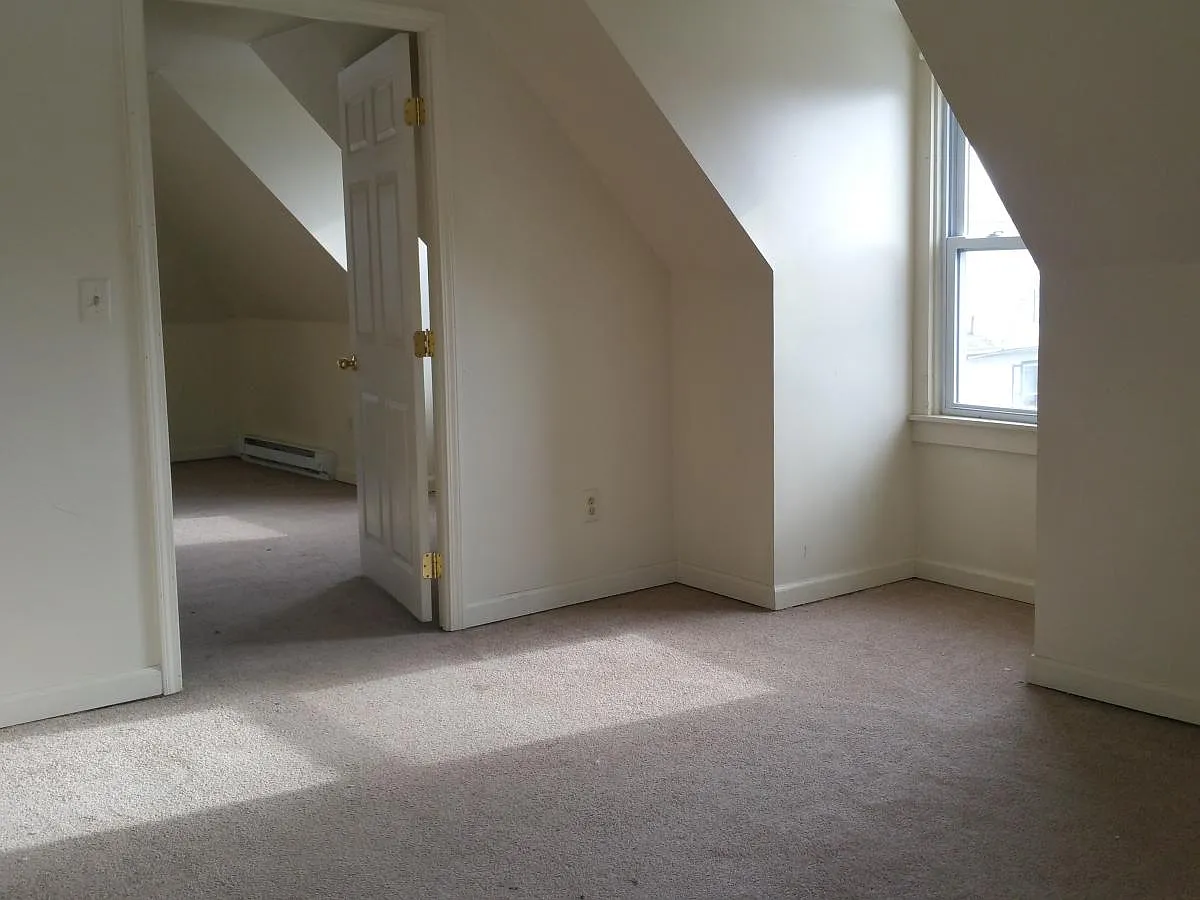 345 Mercer Street — Photo 2