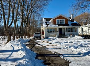 9280 River Rd, Algonac, MI 48001