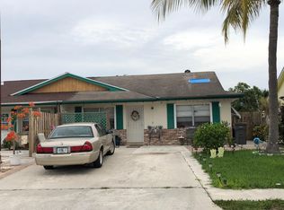 3841 Van Cott Cir, West Palm Beach, FL 33403