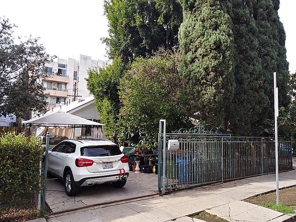 4th image of 1207 N Cherokee Ave