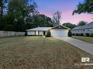 518 Dyson St, Fairhope, AL 36532