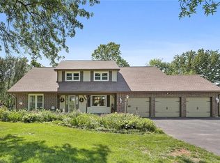 9130 Corliss Rd, De Soto, KS 66018