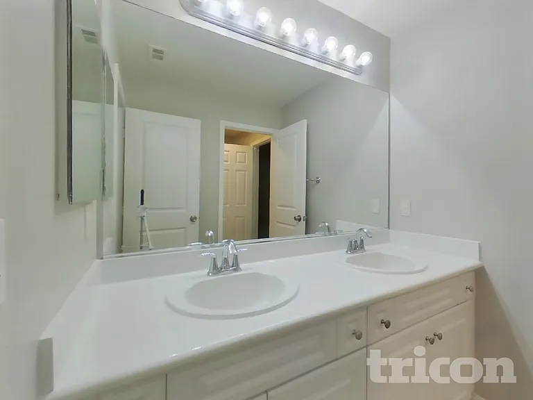 41808 Davidson St — Photo 31