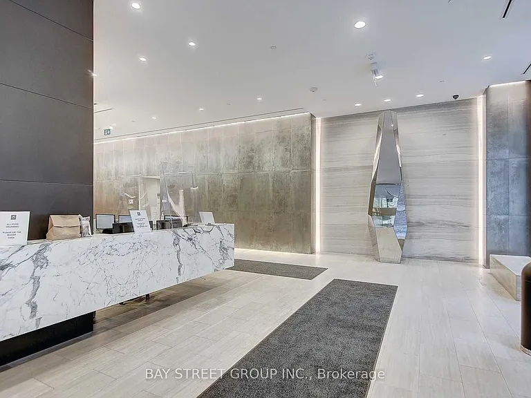 7 Grenville St #3401 — Photo 1