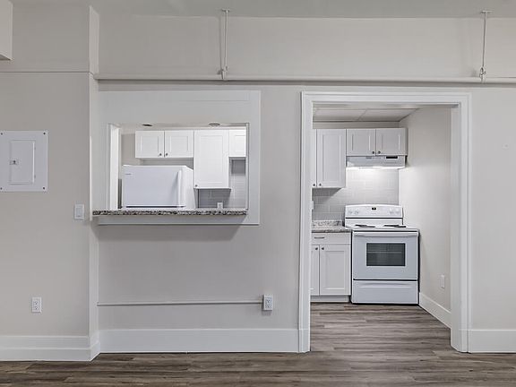 4th image of 2024 14th Ave #1e9fed76f