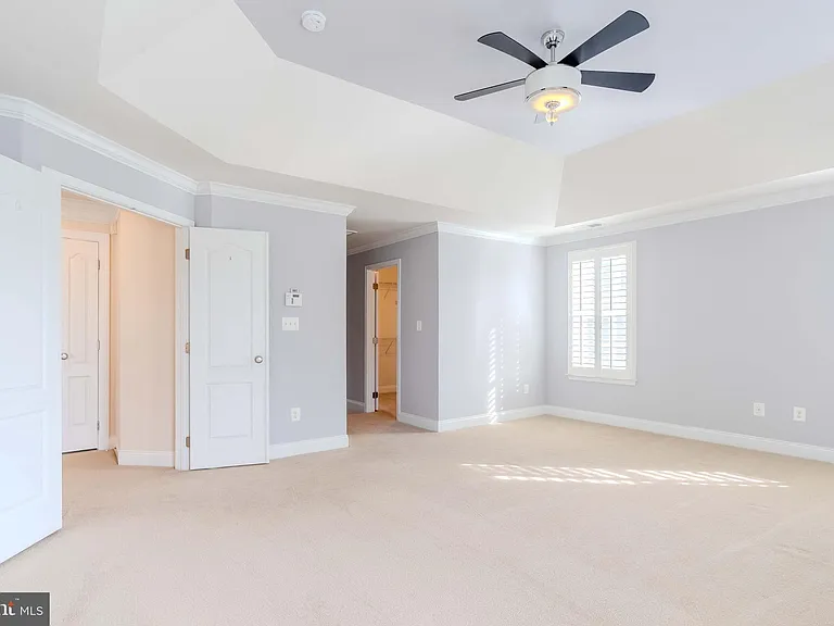15316 Admiral Baker Cir — Photo 69
