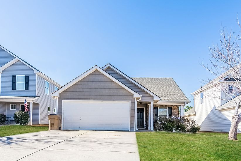1st image of 58 Oakbrook Dr