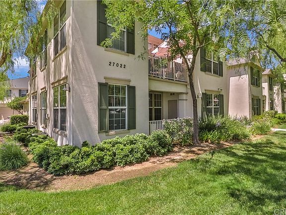 2nd image of 27022 Victoria Ln #83