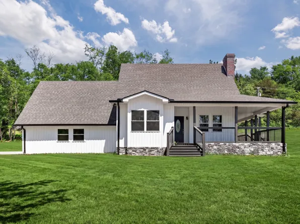 2313 Pulaski Hwy, Fayetteville, TN 37334