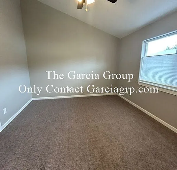 15464 SE East Ave — Photo 8