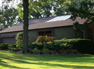 547 Rotherwood Ct, Saint Louis, MO