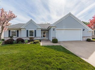 4409 Woodridge Dr, Sandusky, OH
