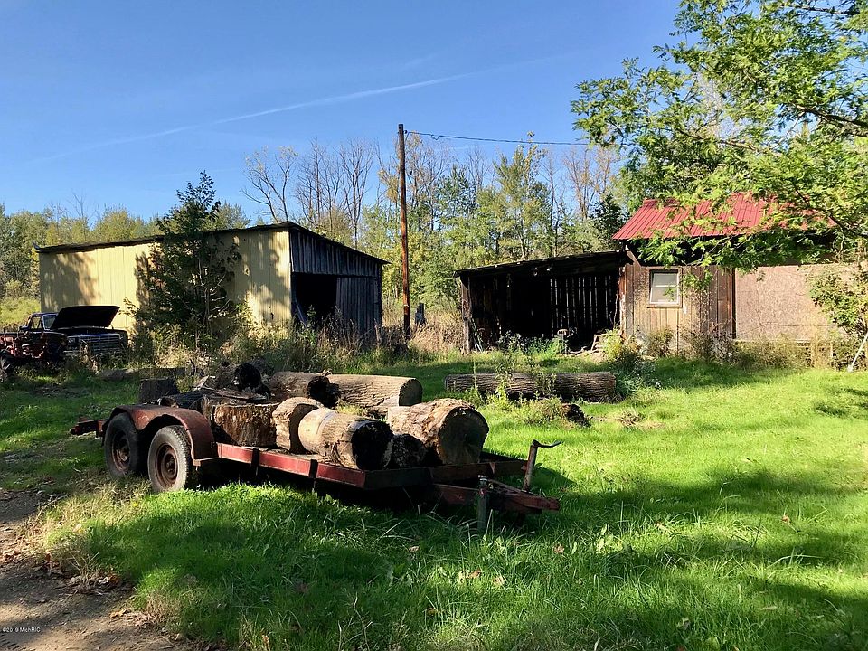 2nd image of 41182 44th Ave