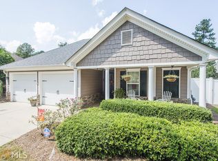 138 Cottage Club Dr, Locust Grove, GA 30248