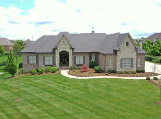 113 Laurenbrook Dr, Nicholasville, KY 40356