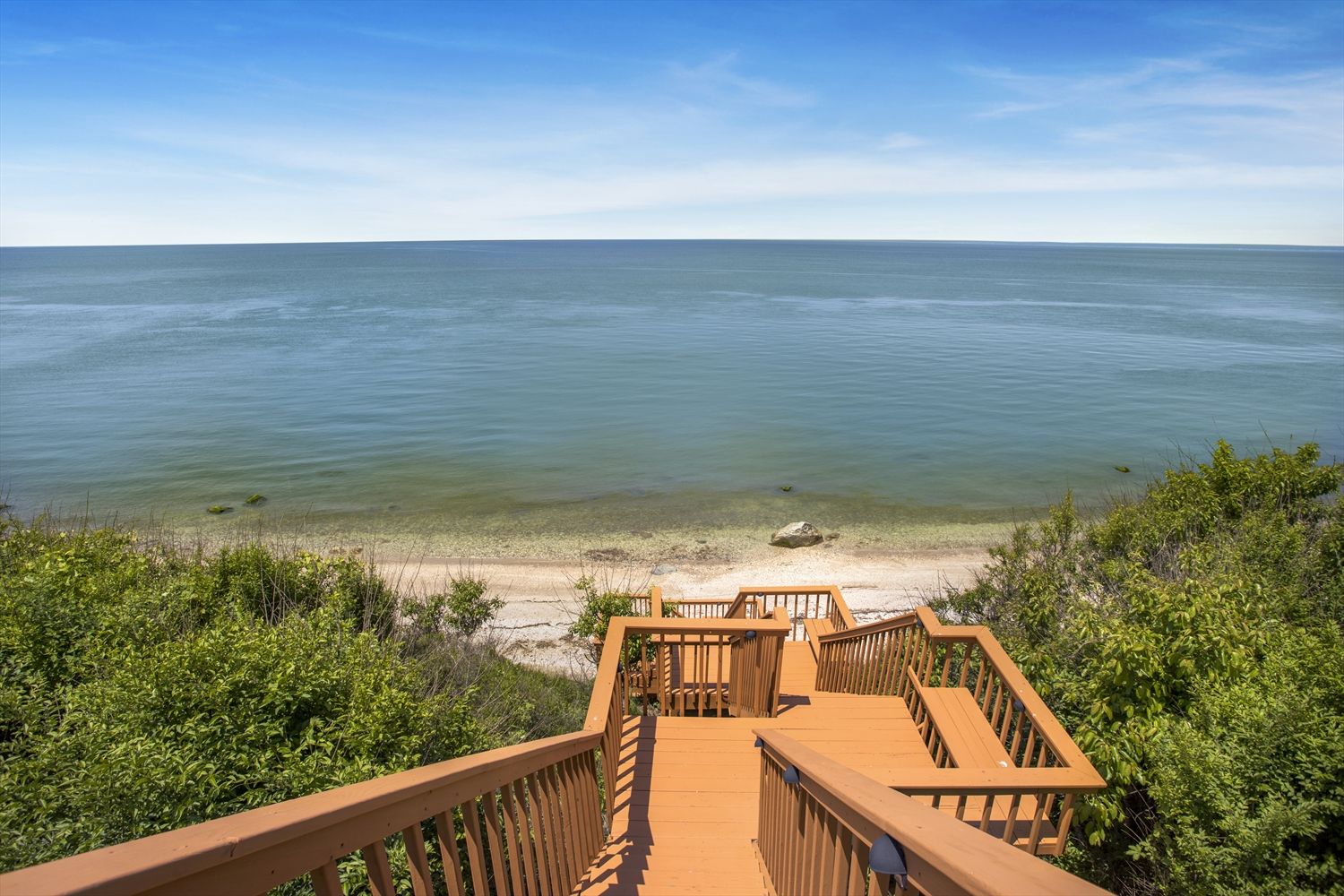 160 the Strand in East Marion Out East