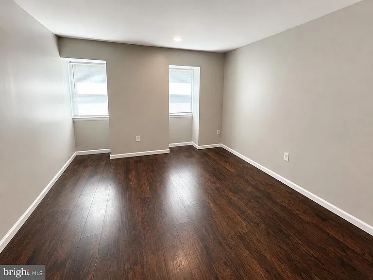 1230 Liberte Ct — Photo 6