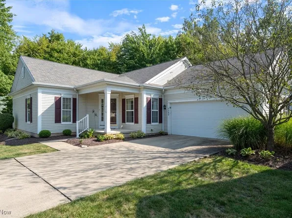 5289 Lake Forest Reserve Ln, Brunswick, OH 44212