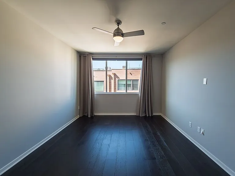 2926 Rowena Ave #2 — Photo 17