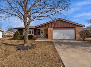 6110 Thornridge LANE, Greendale, WI 53129