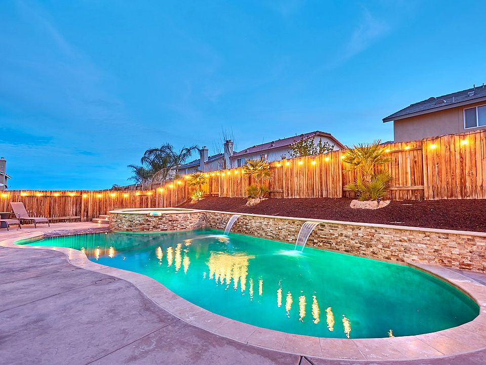 1st image of 12453 Flagstone Ct