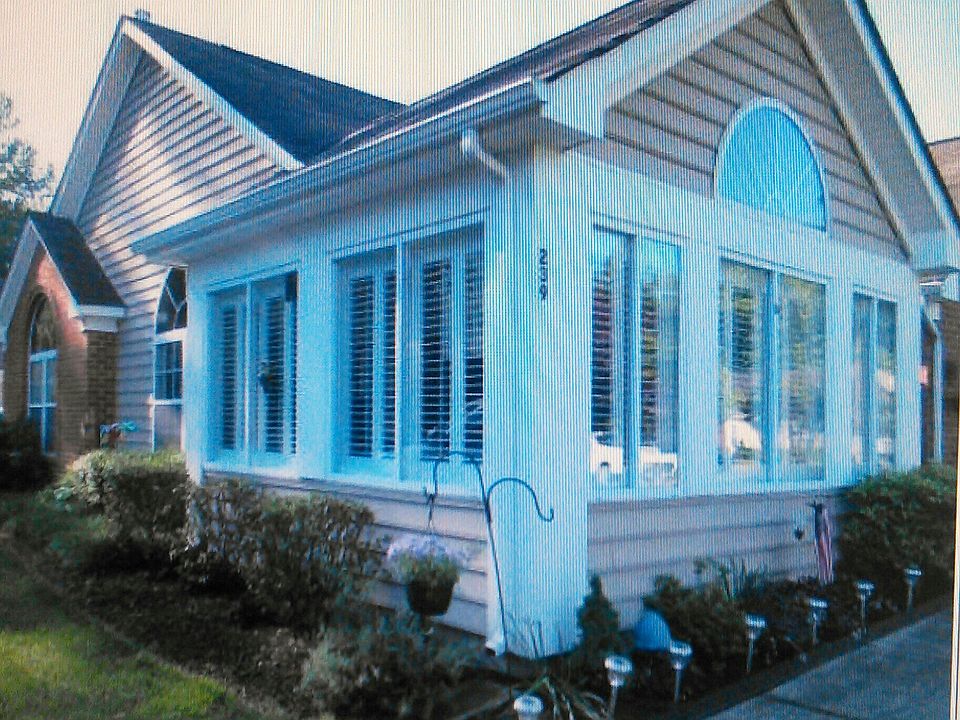 2nd image of 239 Rainbrook Way