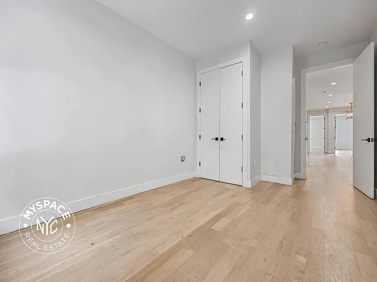 86 Clinton Ave #2 — Photo 13