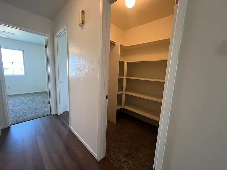 10717 Anacostia Way — Photo 11