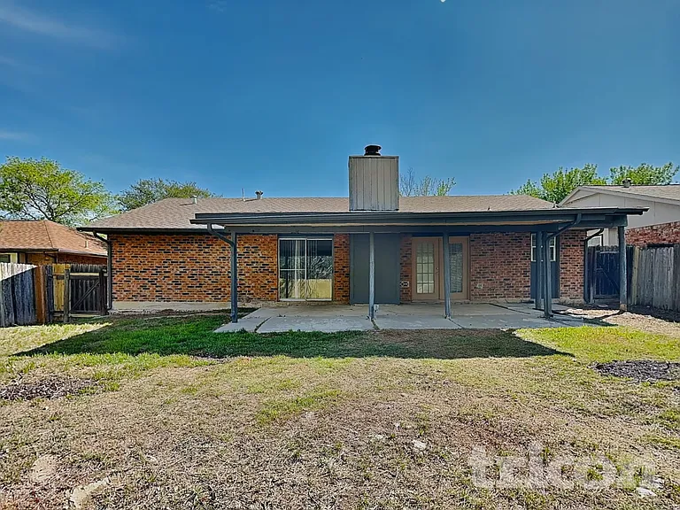 4909 Tiffany Ln — Photo 16