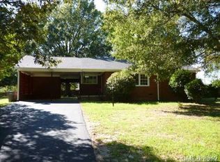 1802 Pennsylvania Ave, Kannapolis, NC 28083