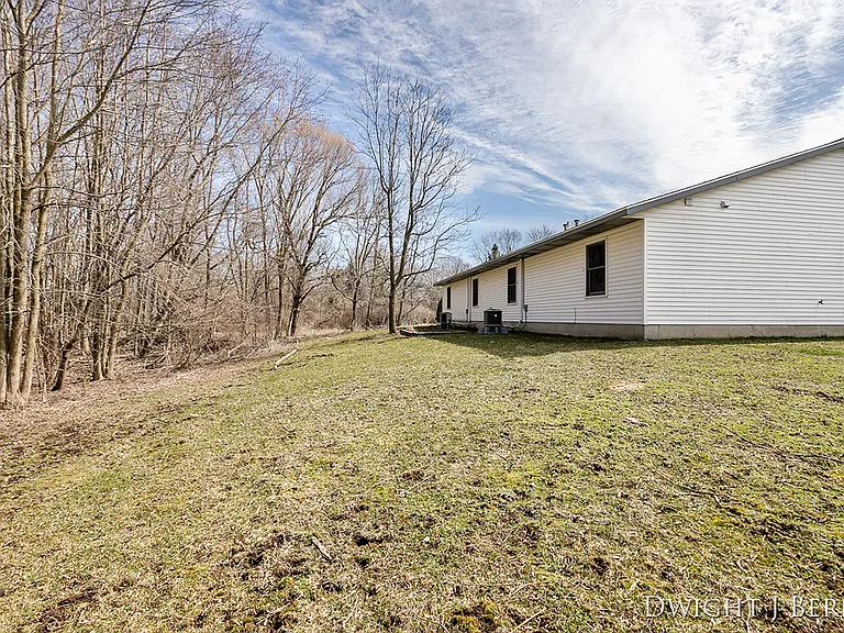6705 North Dr — Photo 17