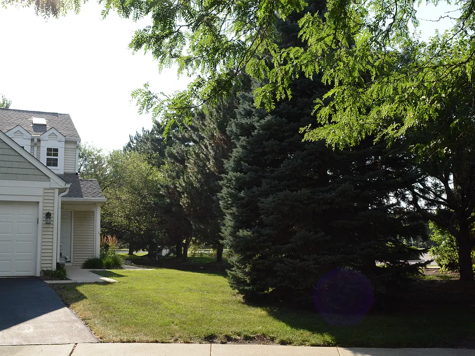 2203 Waterleaf Ct #201